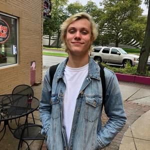 Meet your Posher, Tyler